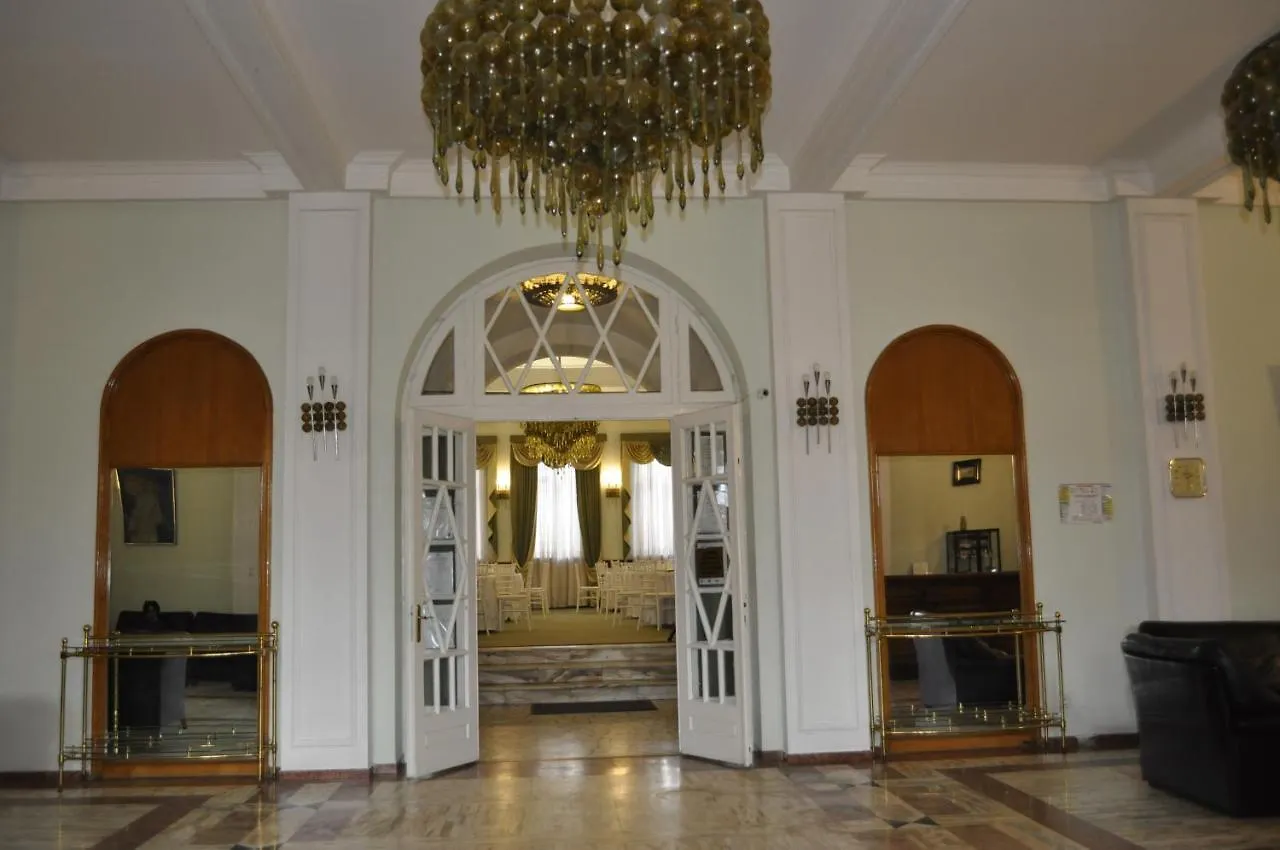 Hotel Triumf Boekarest